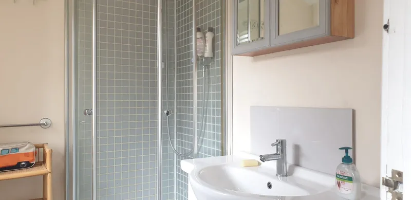 4 Bed // 2 Bath // Student House // Aug 2026 - Image 3